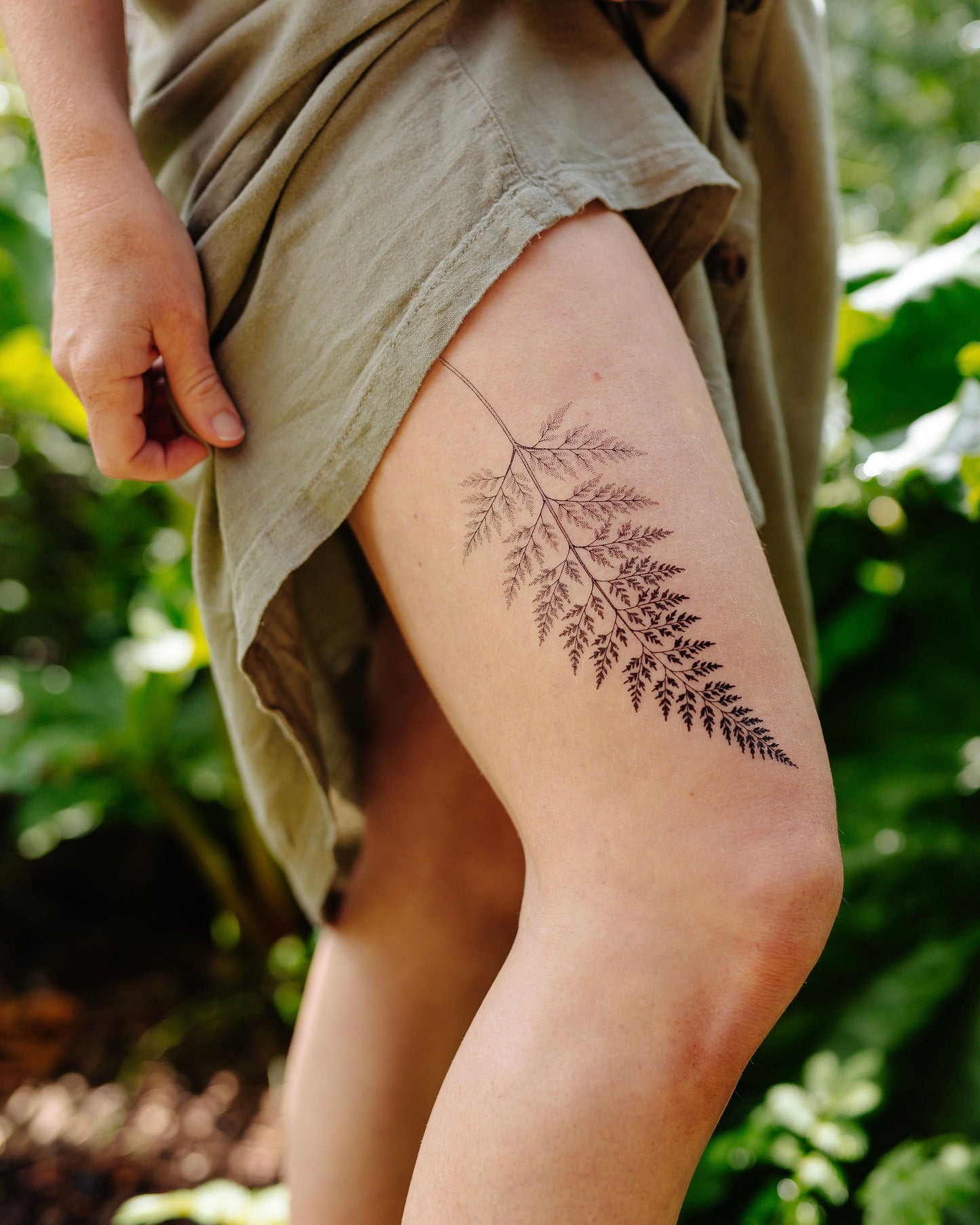 Botanical Pack: Ferns & Flower Bouquet